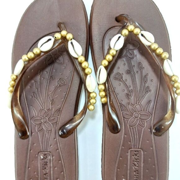 Luna Kicks Brown Boho Thong Sandals with Shell and Bead Accents Womans XL 11/12 - Picture 7 of 8